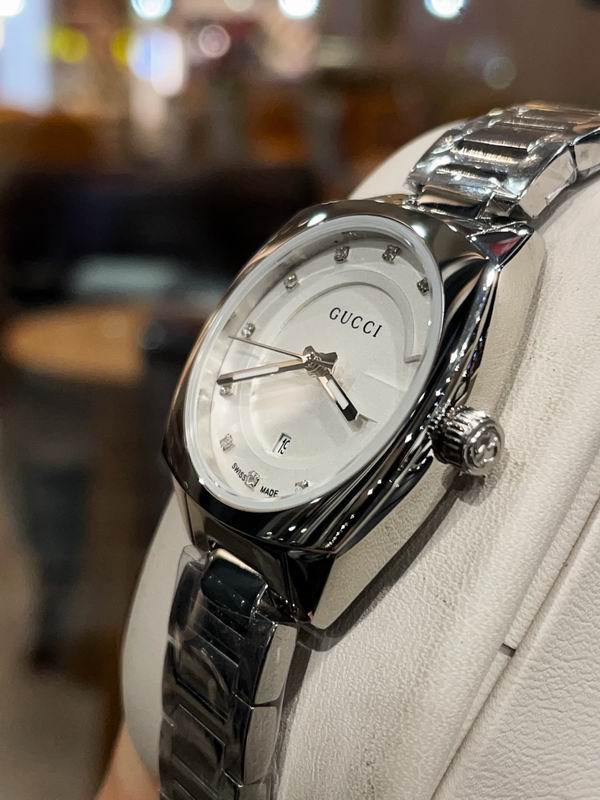 Gucci 29mm 20 (25)