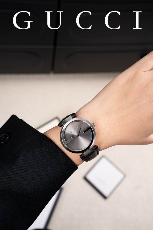Gucci 37mm 65 (30)