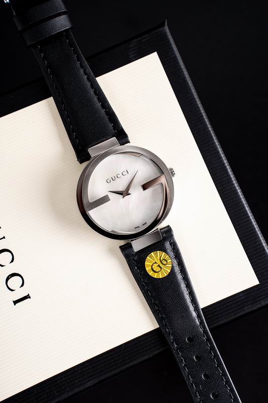 Gucci 37mm 65 (42)