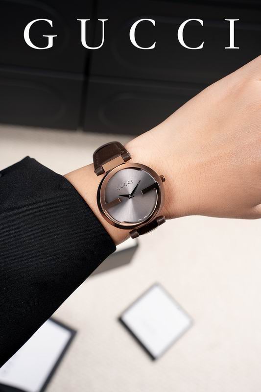 Gucci 37mm 65 (9)