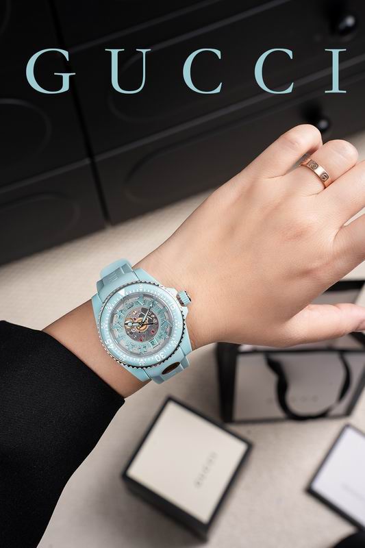 Gucci 40mm 66 (14)