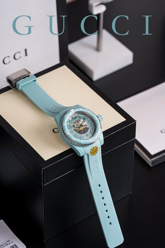 Gucci 40mm 66 (18)