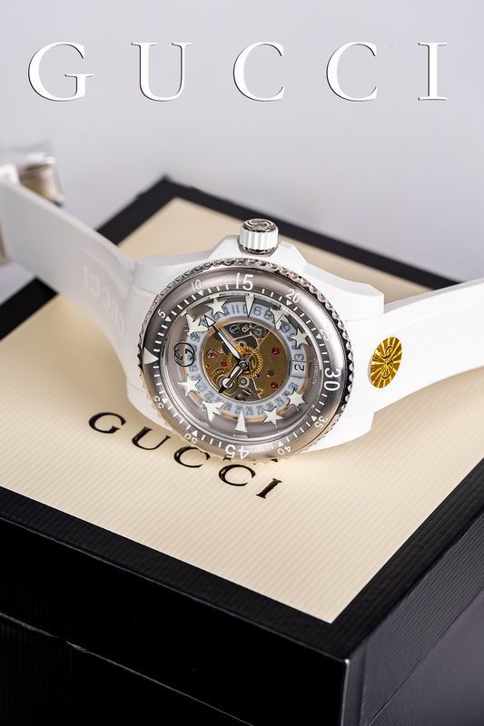 Gucci 40mm 66 (24)