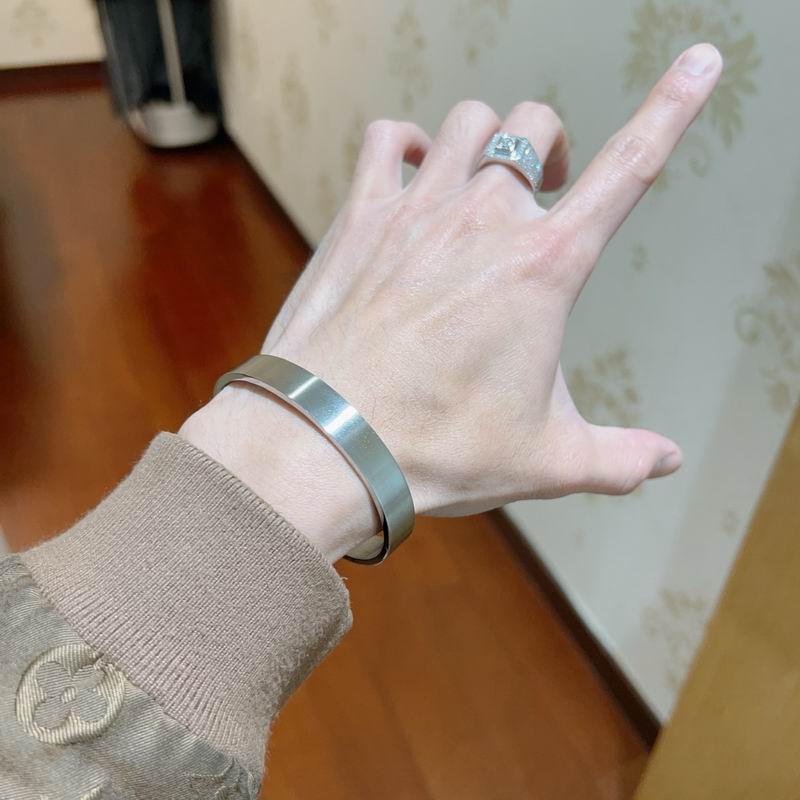 Gucci Bracelet 03lyh420 (7)