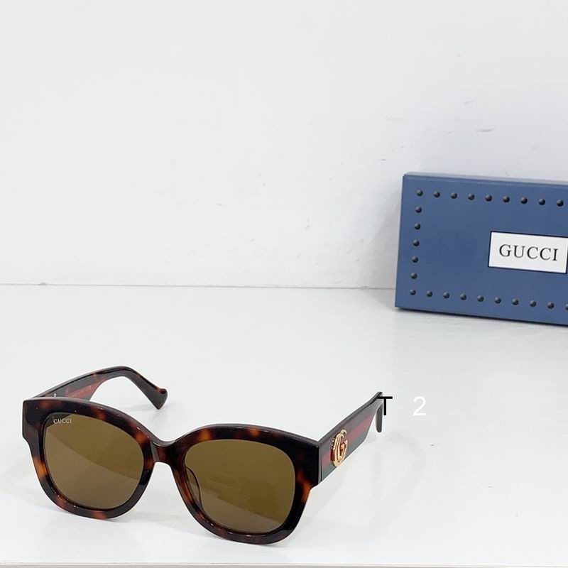 Gucci GG1550SK 54 18-145 b02