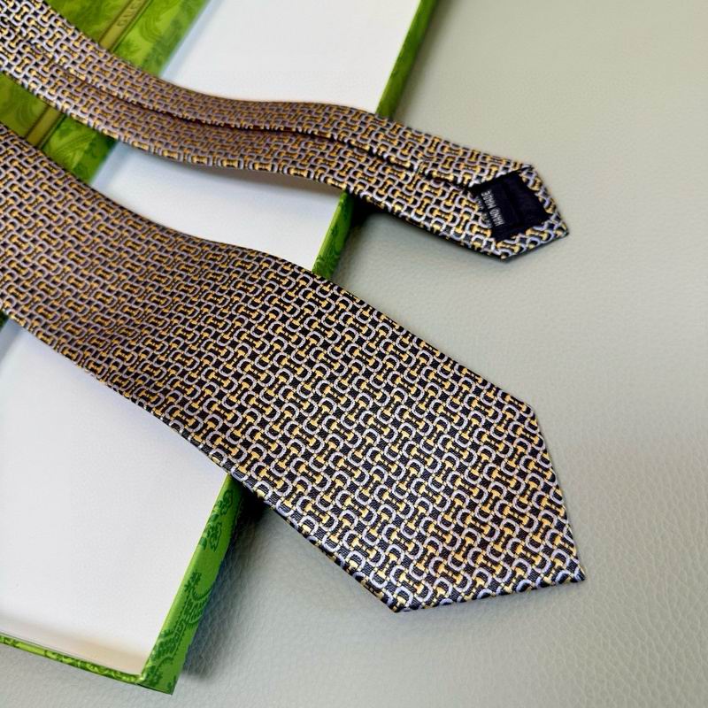 Gucci Tie hm (41)