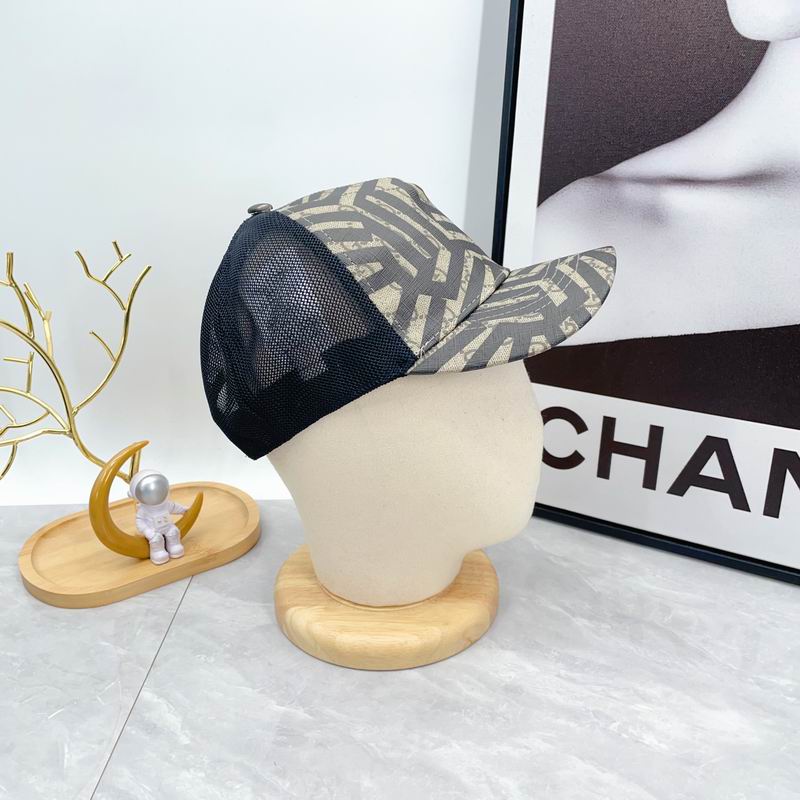 Gucci cap（高版本）dx (49)