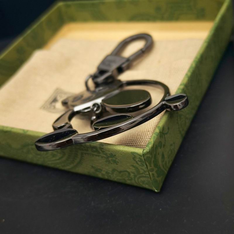 Gucci keyring (17)