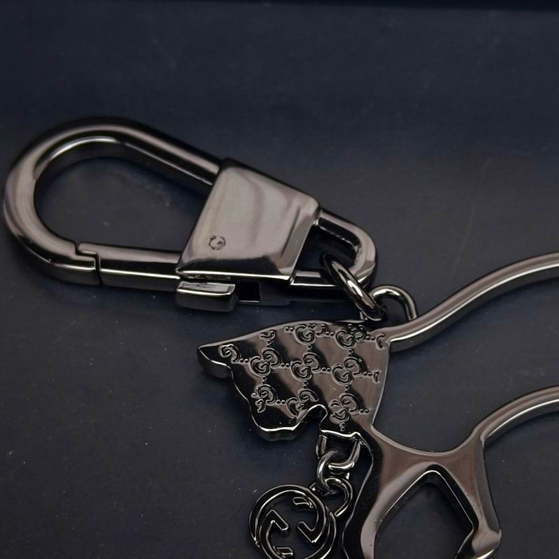 Gucci keyring (2)