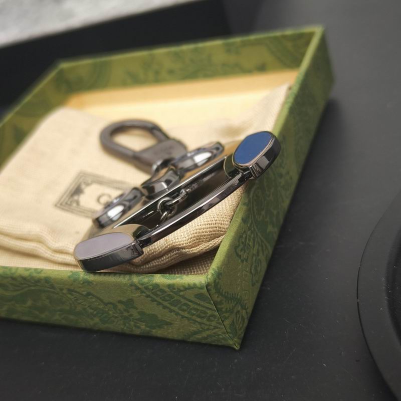 Gucci keyring (20)