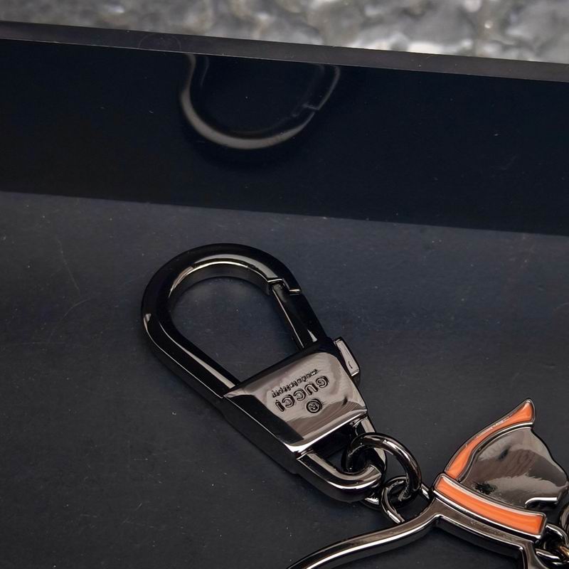 Gucci keyring (5)