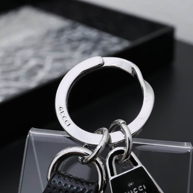 Gucci keyring (61)