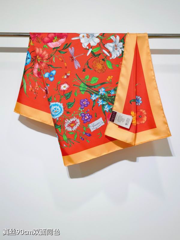 Gucci silk Scarf 90X90cm E01 (14)