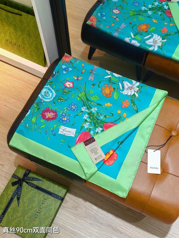 Gucci silk Scarf 90X90cm E01 (28)