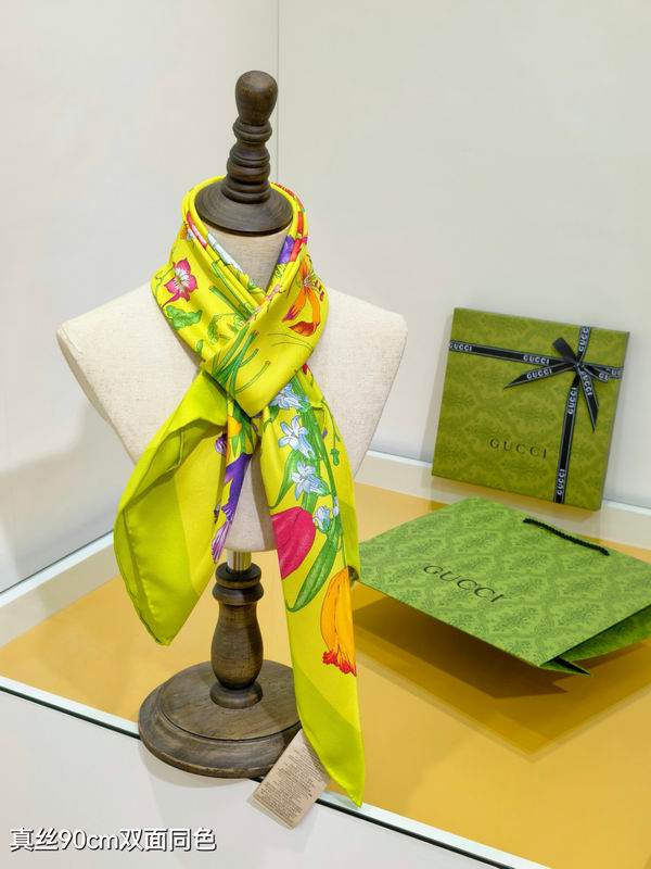 Gucci silk Scarf 90X90cm E01 (3)