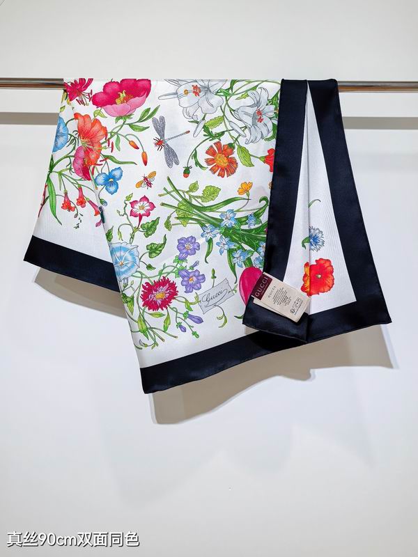 Gucci silk Scarf 90X90cm E01 (34)