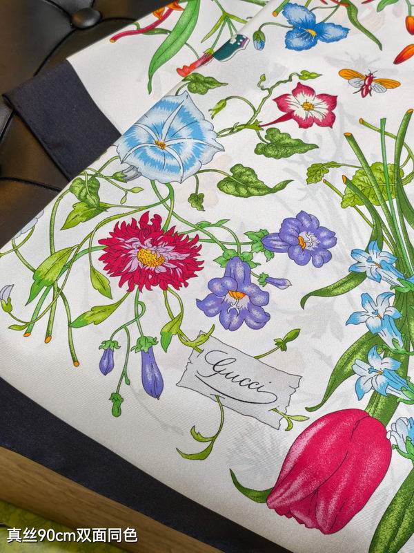 Gucci silk Scarf 90X90cm E01 (36)