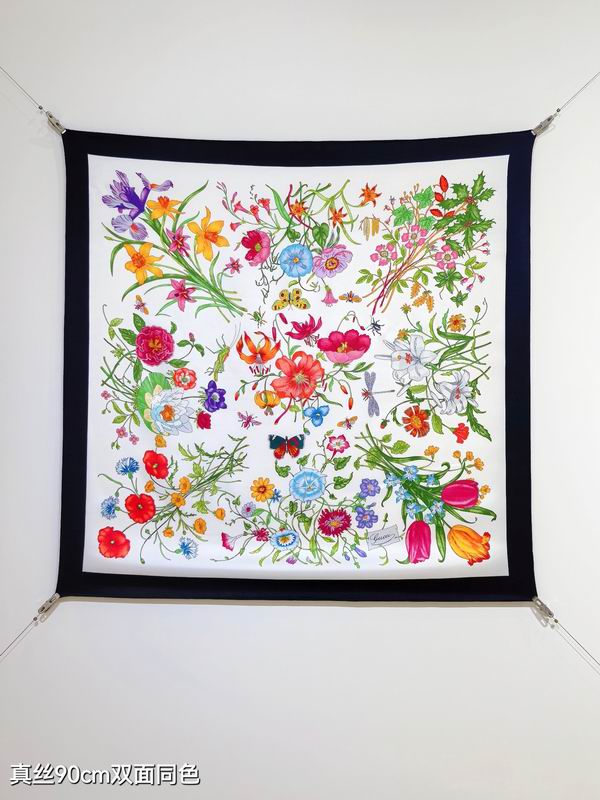 Gucci silk Scarf 90X90cm E01 (39)
