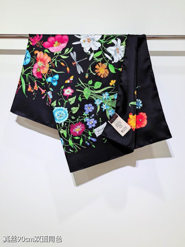Gucci silk Scarf 90X90cm E01 (46)