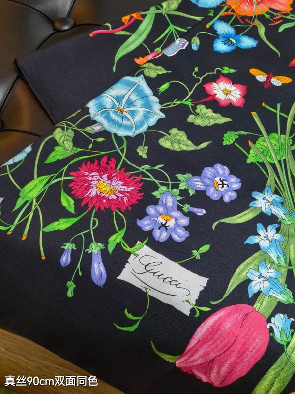 Gucci silk Scarf 90X90cm E01 (48)