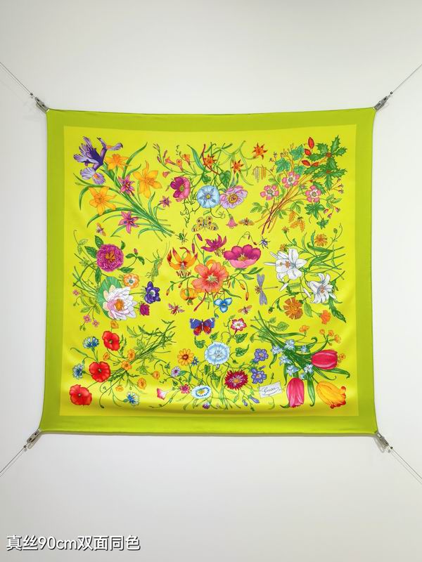 Gucci silk Scarf 90X90cm E01 (9)