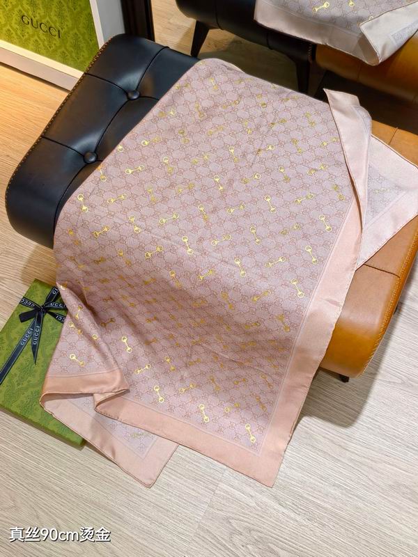 Gucci silk Scarf 90X90cm E14 (22)