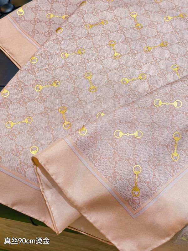 Gucci silk Scarf 90X90cm E14 (23)