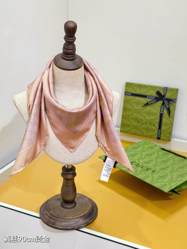 Gucci silk Scarf 90X90cm E14 (26)