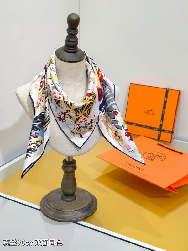 Hermes silk Scarf 90X90cm E07 (14)