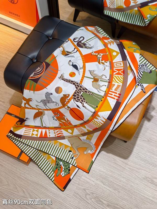 Hermes silk Scarf 90X90cm E09 (26)