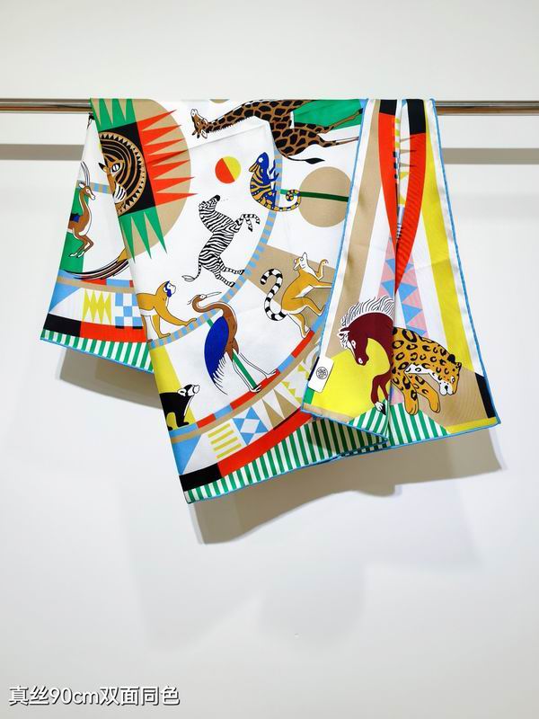 Hermes silk Scarf 90X90cm E09 (43)