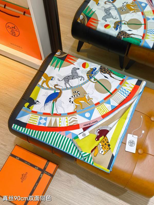 Hermes silk Scarf 90X90cm E09 (47)