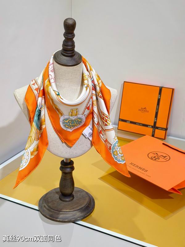 Hermes silk Scarf 90X90cm E14 (22)