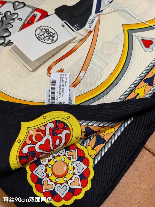 Hermes silk Scarf 90X90cm E14 (4)