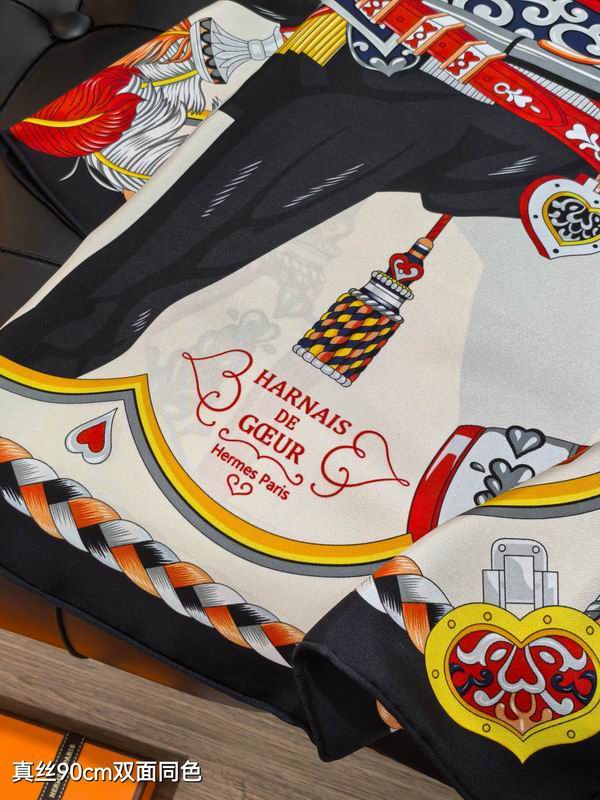 Hermes silk Scarf 90X90cm E14 (5)