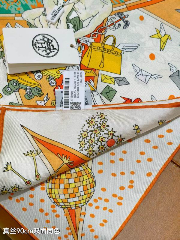 Hermes silk Scarf 90X90cm E15 (4)