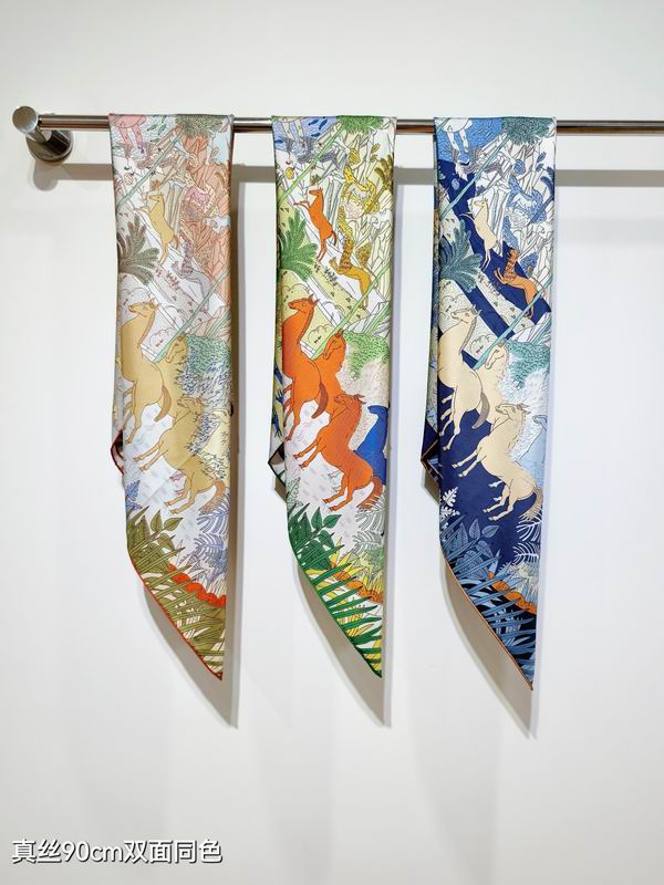 Hermes silk Scarf 90X90cm E24 (1)