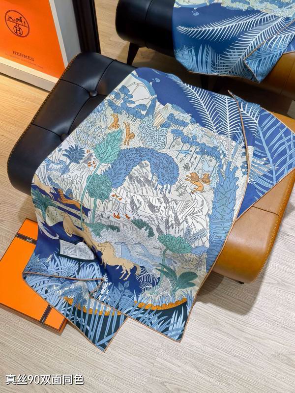 Hermes silk Scarf 90X90cm E24 (16)