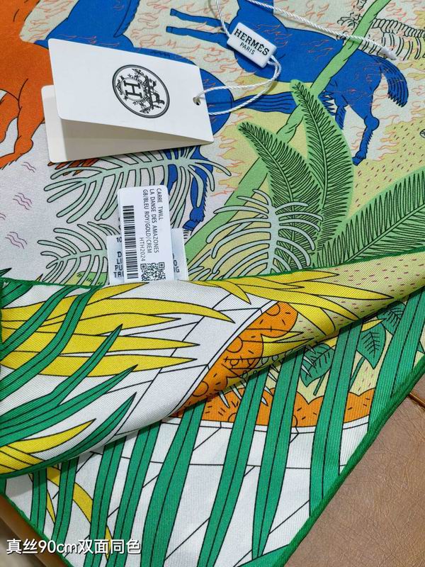 Hermes silk Scarf 90X90cm E24 (4)