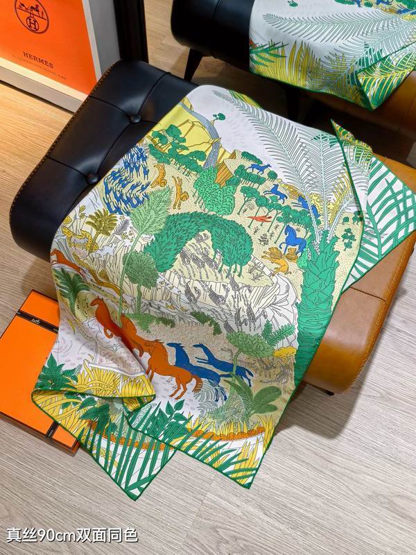 Hermes silk Scarf 90X90cm E24 (6)
