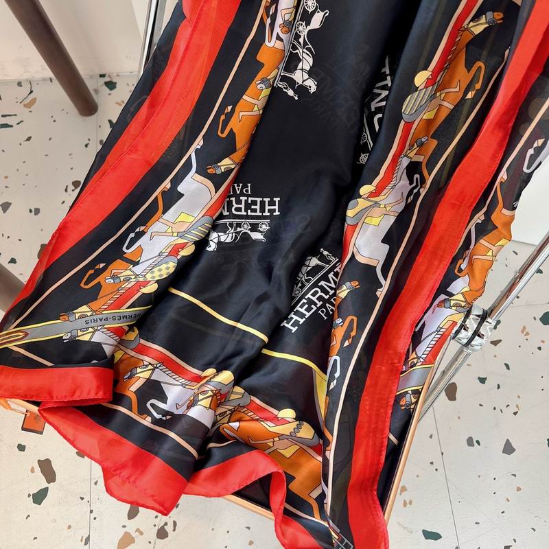 Hermes silk scarf 90-180cm E05 (19)