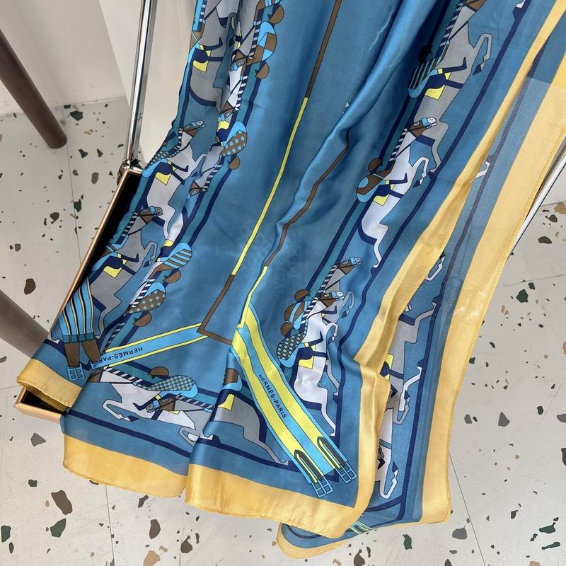 Hermes silk scarf 90-180cm E05 (6)