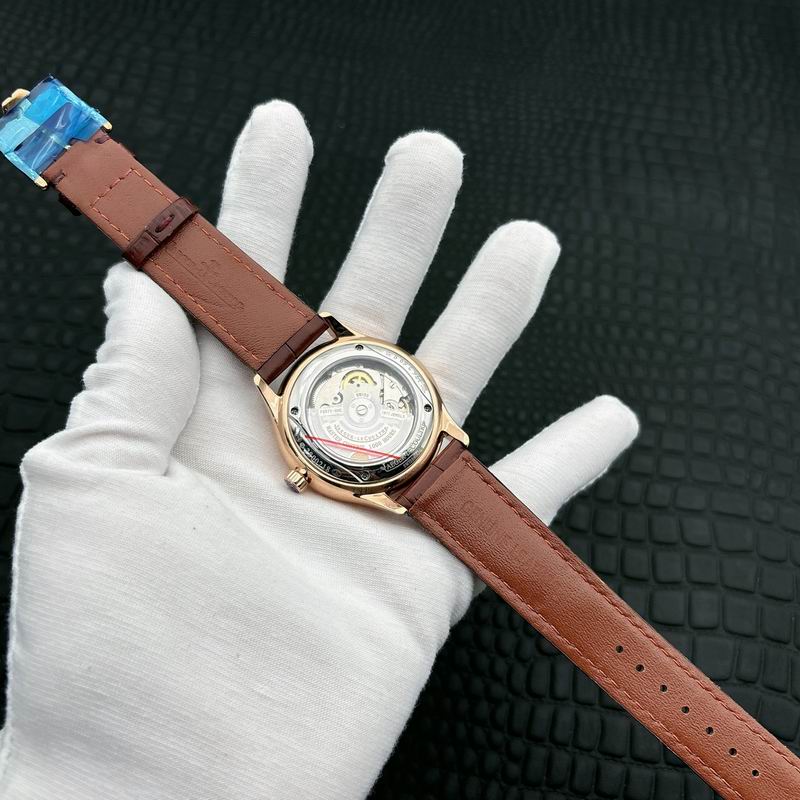 Jaeger Lecoultre 40mm 108 (2)