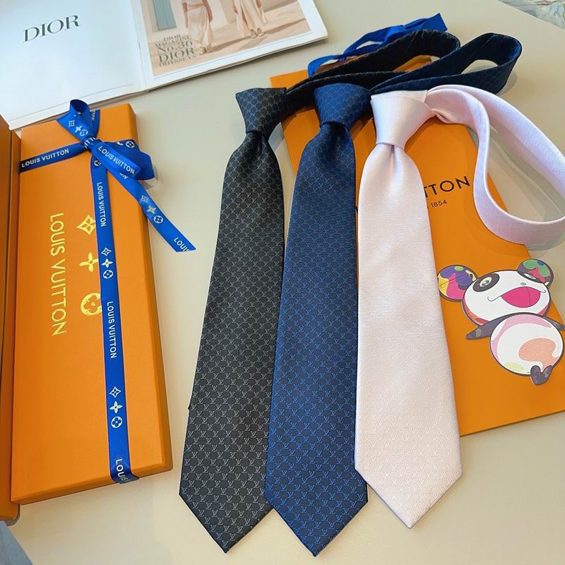 LV Tie hm (45)
