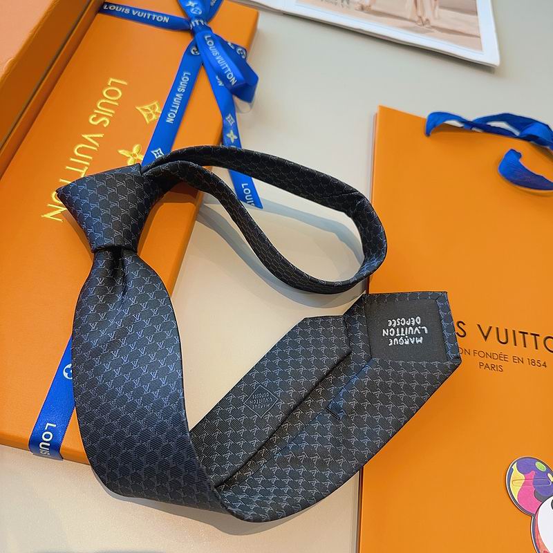 LV Tie hm (69)