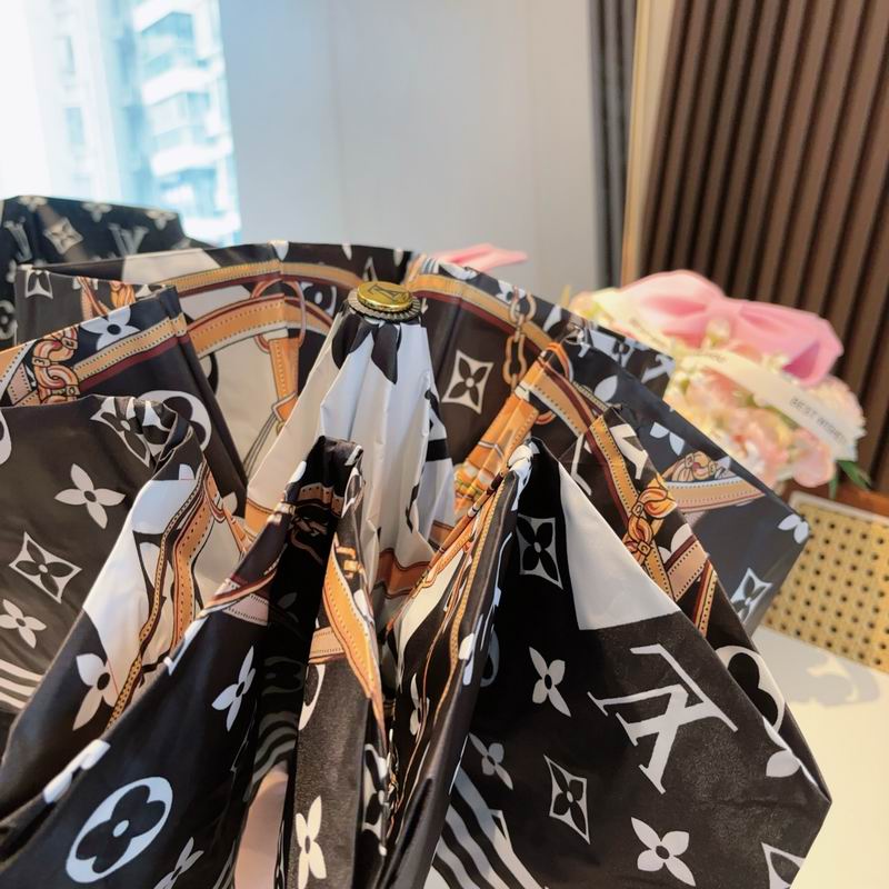 LV Umbrella (14)