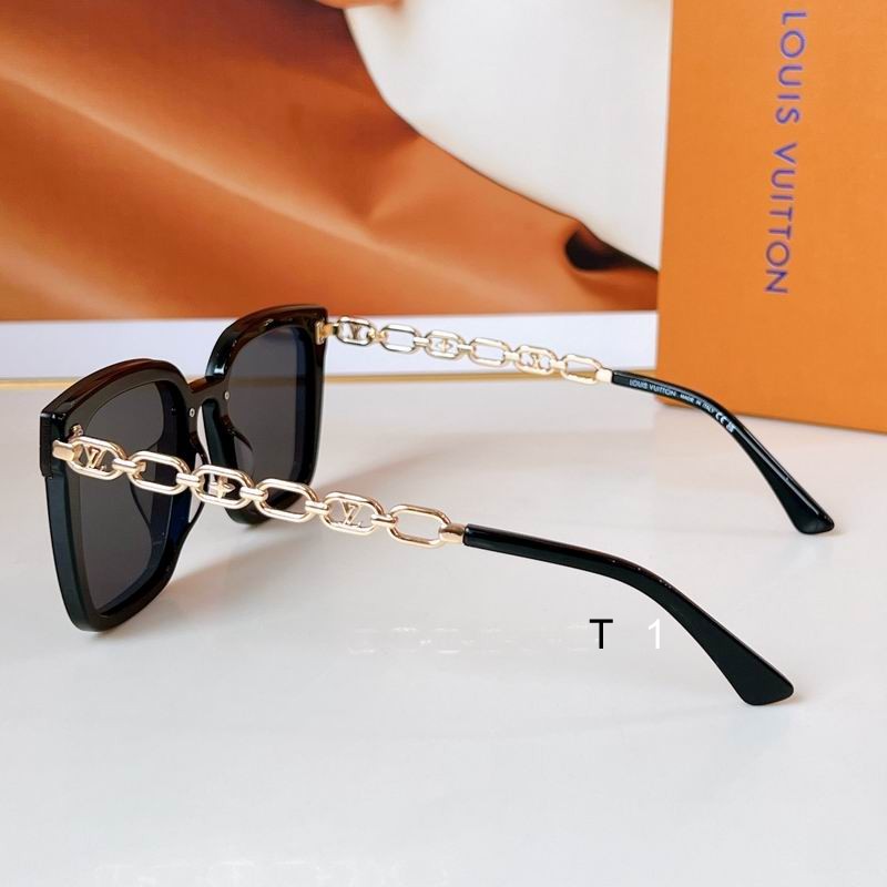 LV Z1853U 53 22-145 a06