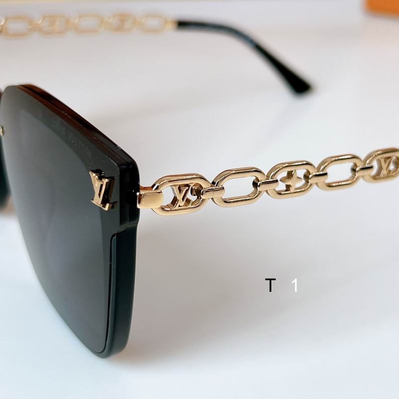 LV Z1853U 53 22-145 a07