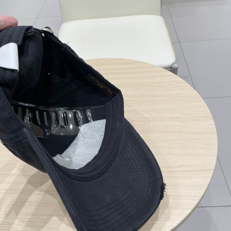 LV cap (111)