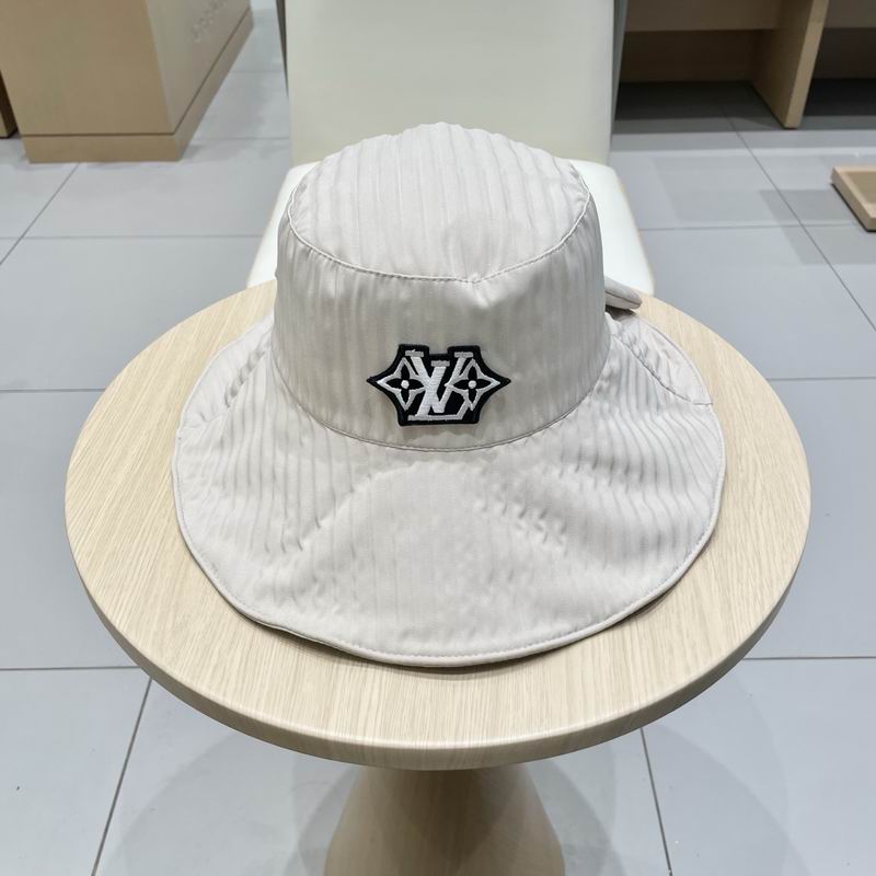 LV hat (106)